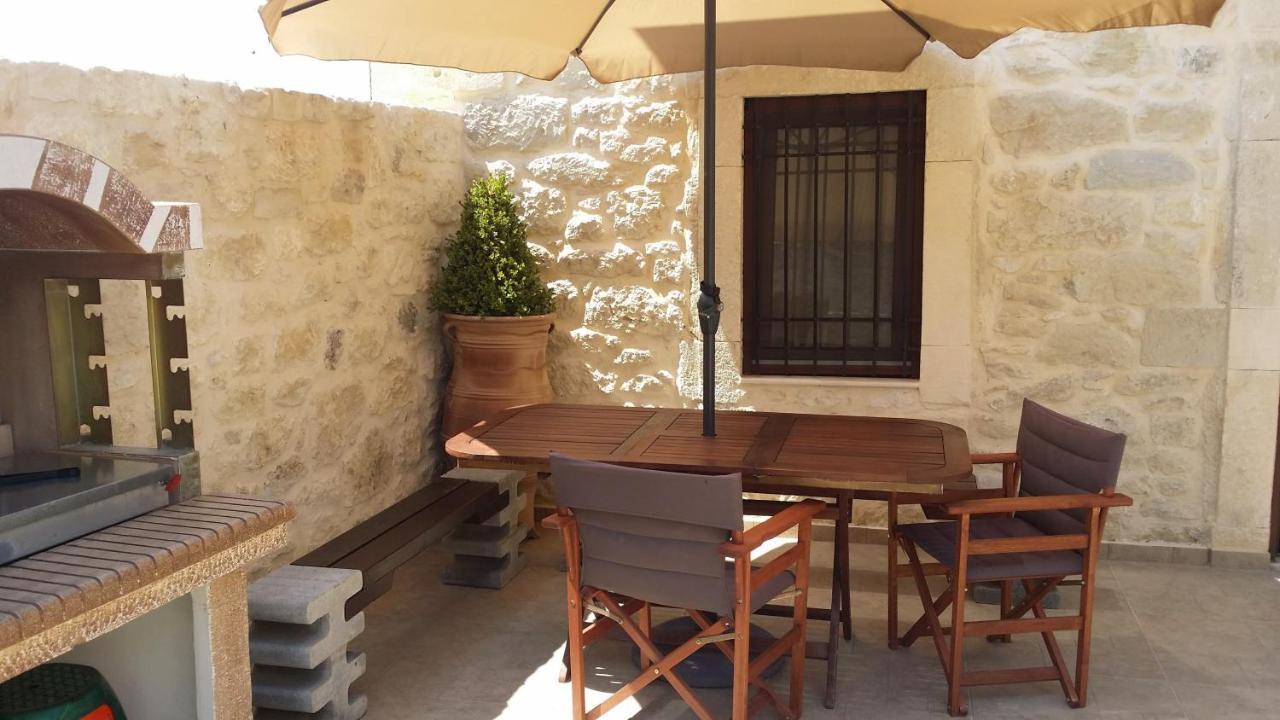 Amazing Stone Villas Kapetaniana Exterior photo